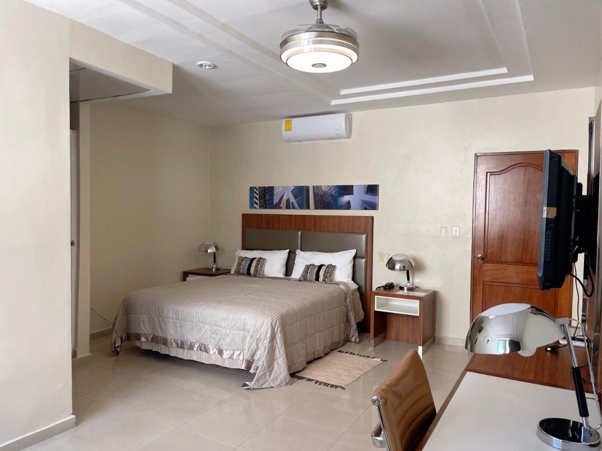 Hotel Libertad At Historic Main Street سانتو دومينجو المظهر الخارجي الصورة